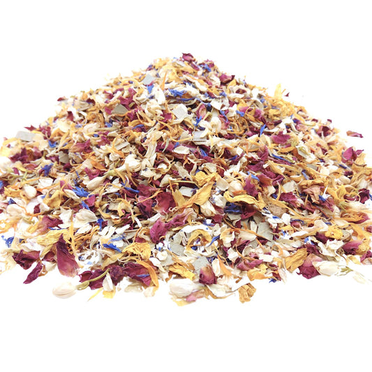 Confettis fleurs sechees mariage